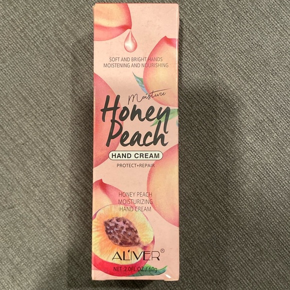 Aliver Honey Peach Hand Cream - 2 fl oz - SEALED! beauty skincare lotion body - Picture 2 of 5